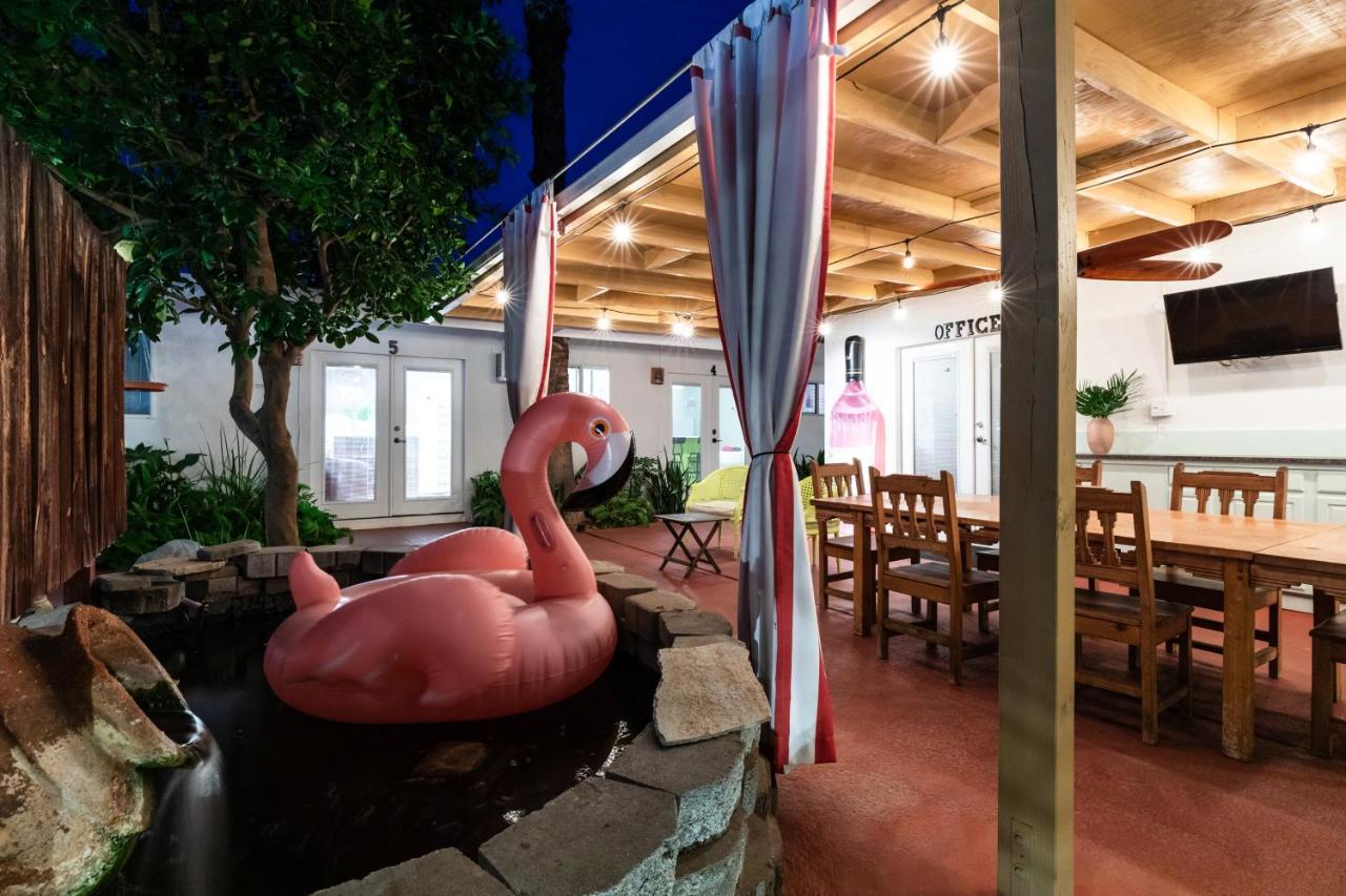 Float Palm Springs - Adults Only Hotel Exterior photo